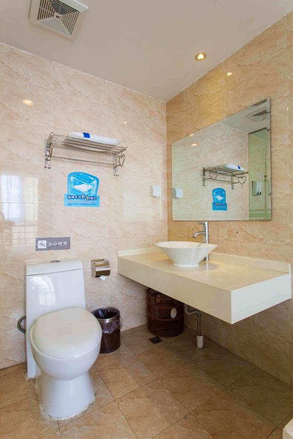 7Days Inn Wuhan Airport Panlong City Exterior foto